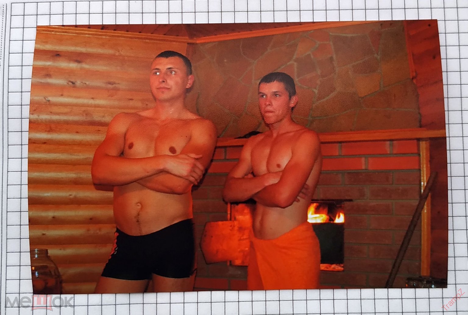 Фотография цветная парни в трусах, голый торс, баня сауна, камин #61*  (торги завершены #285708213)