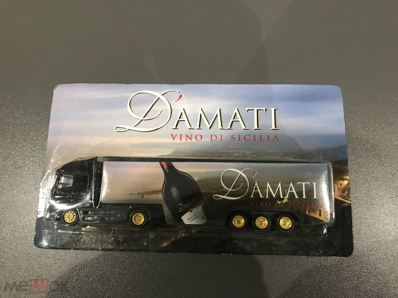 Фура грузовик Iveco Stralis вино Damati Vino di Sicilia масштаб 1:87 H0