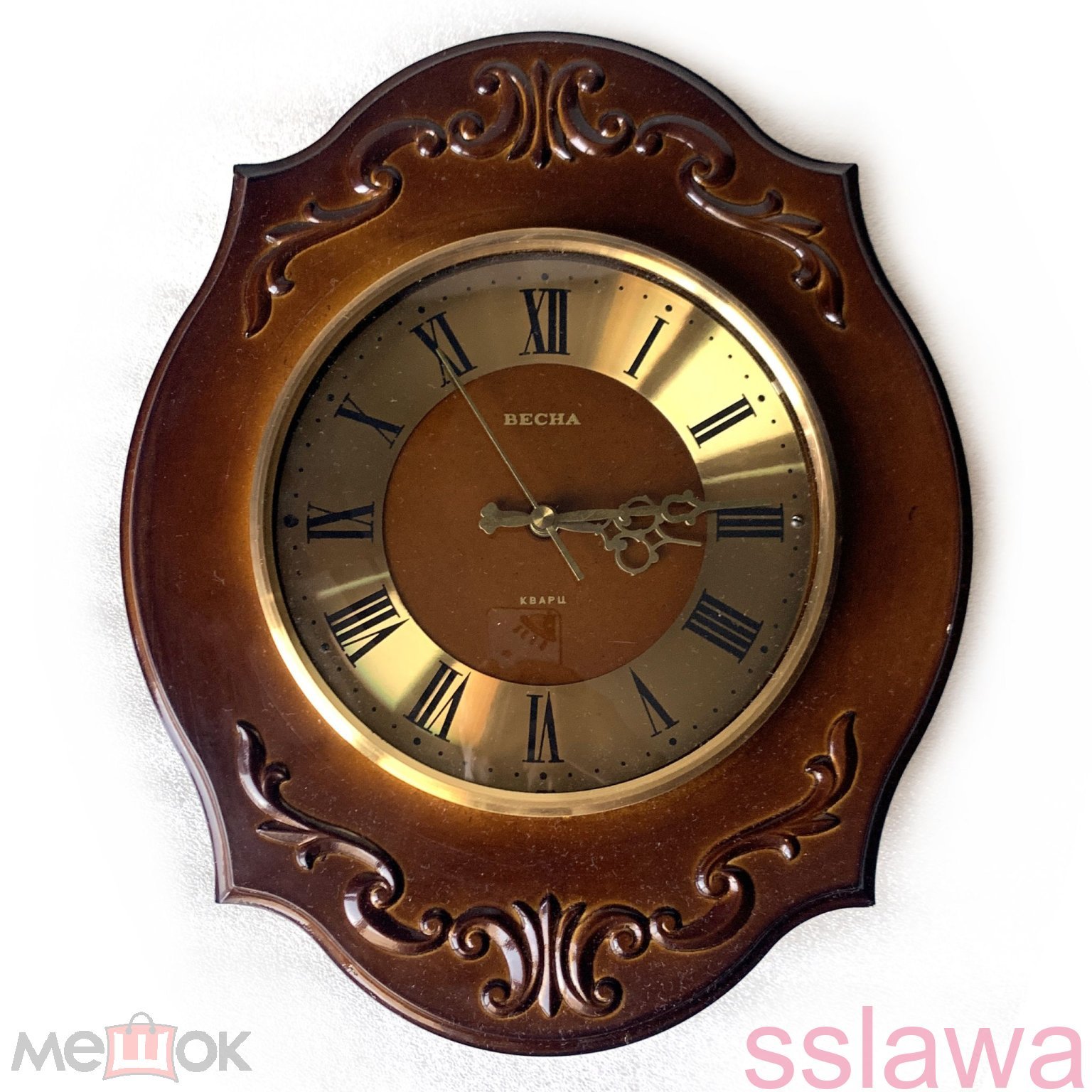 часы настенные Весна СССР кварц СЧК3 винтаж интерьер римские цифры Vintage  USSR clock Vesna N526.68