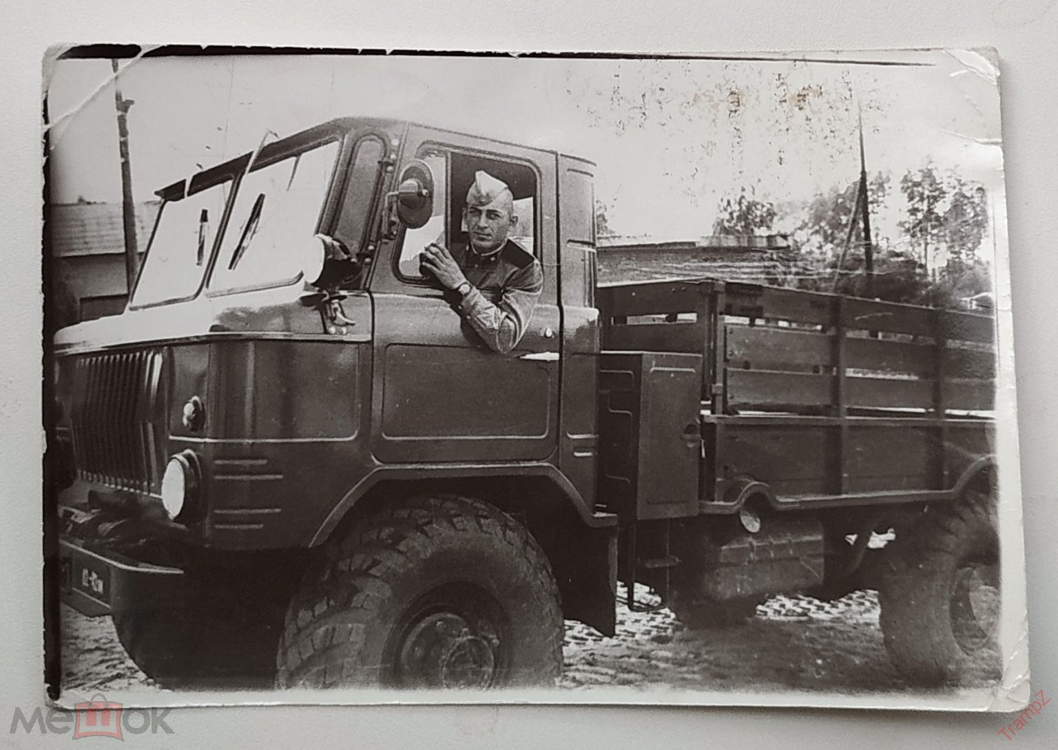 Фотография армия военнослужащий солдат автомобильные войска автомобиль  грузовик ГАЗ-66 шишига #88*