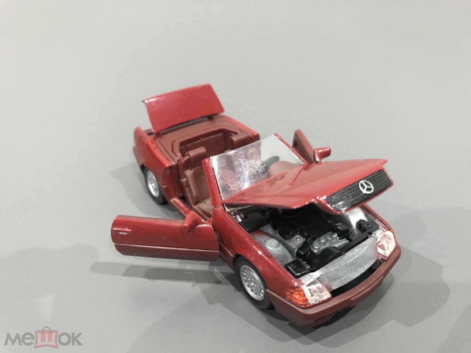 Schabak модель авто Mercedes 300SL/24 500 SL R129 кабриолет красный масштаб  1:43 без коробки